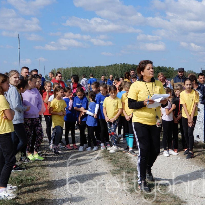 Mezei futóbajnokság Berettyóújfaluban 31